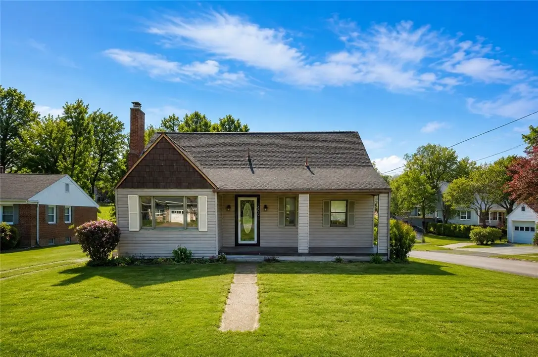 600 Stiefel Ave, Ellwood City, PA 16117 - #1