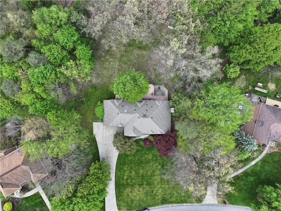 114 Northbrook Dr, Gibsonia, PA 15044 - #2