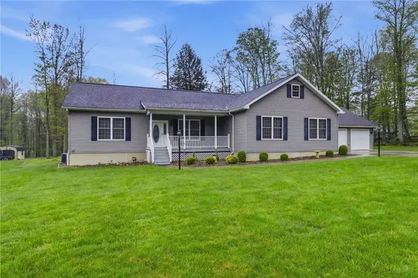 197 Smugglers Rd, Dubois, PA 15801
