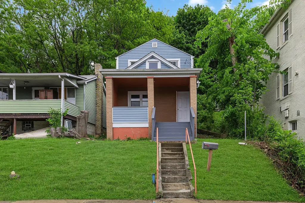 1216 Beaver Rd, Ambridge, PA 15003 - #1