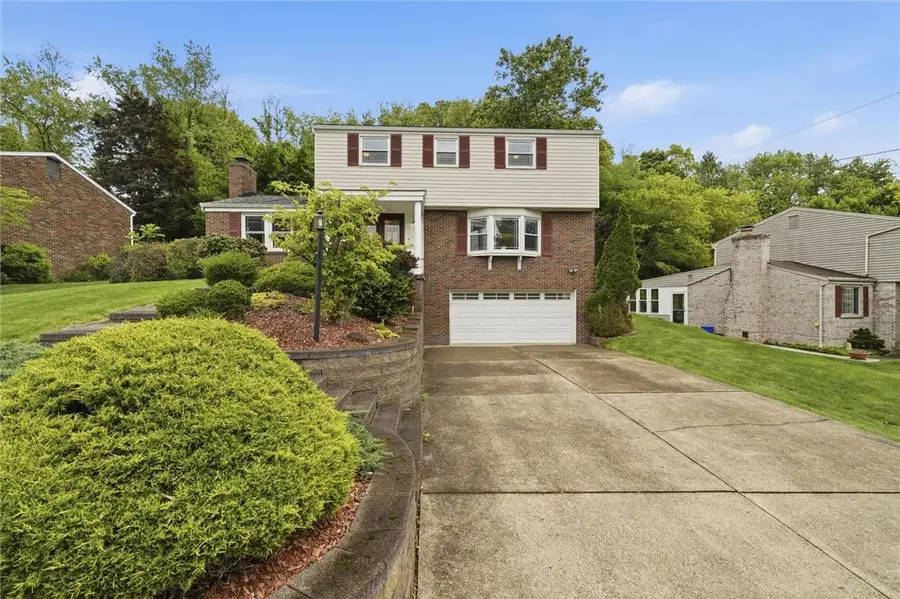 1028 Harvard Rd, Monroeville, PA 15146 - #2