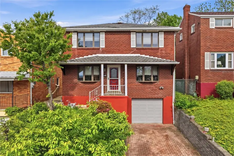4251 Lydia St, Pittsburgh, PA 15207 - #2