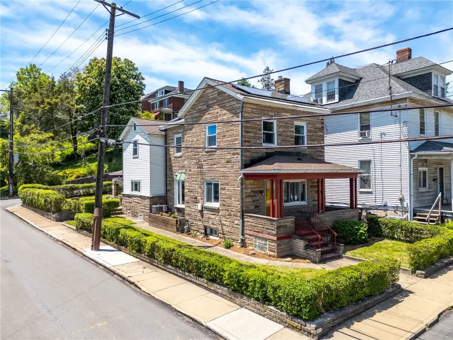 409 Cubbage St, Carnegie, PA 15106 - #2