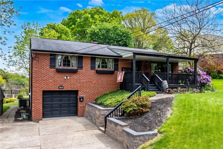 2805 W Munroe Street, Bethel Park, PA 15102 - #2