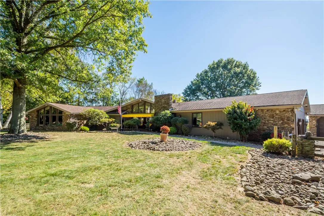 375 Wray Large Rd, Clairton, PA 15025 - #1