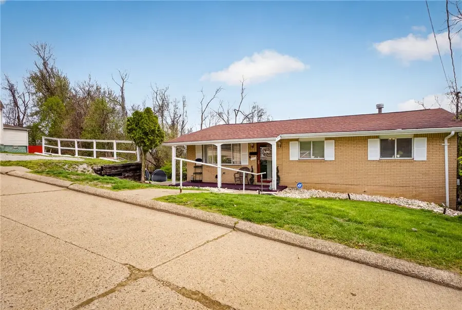 1006 Grant Ave, Monessen, PA 15062 - #3