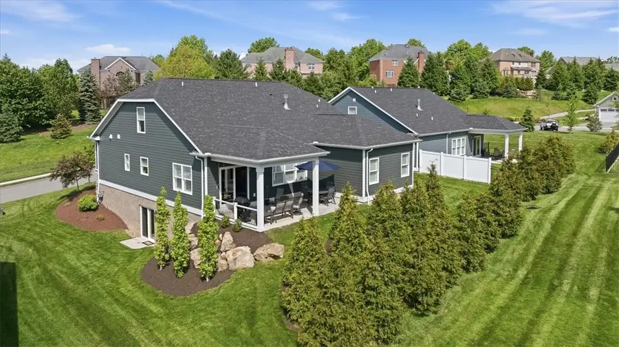 328 Maid Marion Ln, Canonsburg, PA 15317 - #2