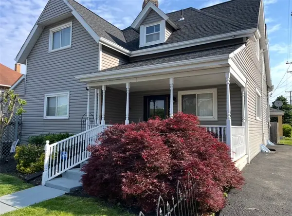 215 Harrison, Glassport, PA 15045
