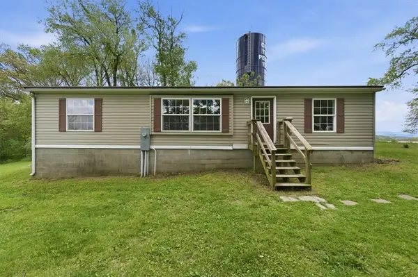 144 Circle Dr, Homer City, PA 15748