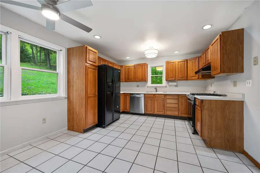 1620 Clark Ln, Natrona Heights, PA 15065 - #3