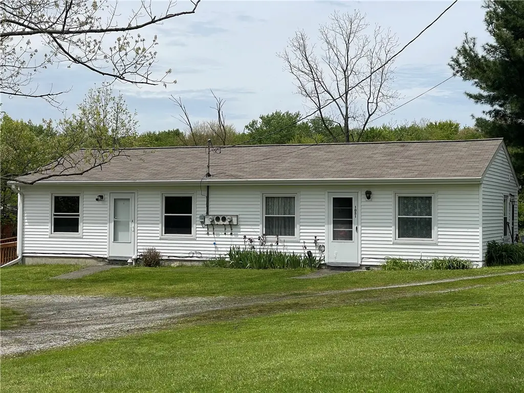 1051 E Lake Road, Transfer, PA 16154 - #1