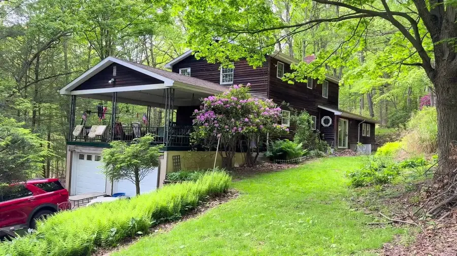 226 Echo Valley Road, Jeannette, PA 15644 - #2