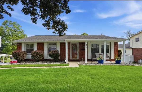 325 Mcwilliams Drive, Natrona Heights, PA 15065