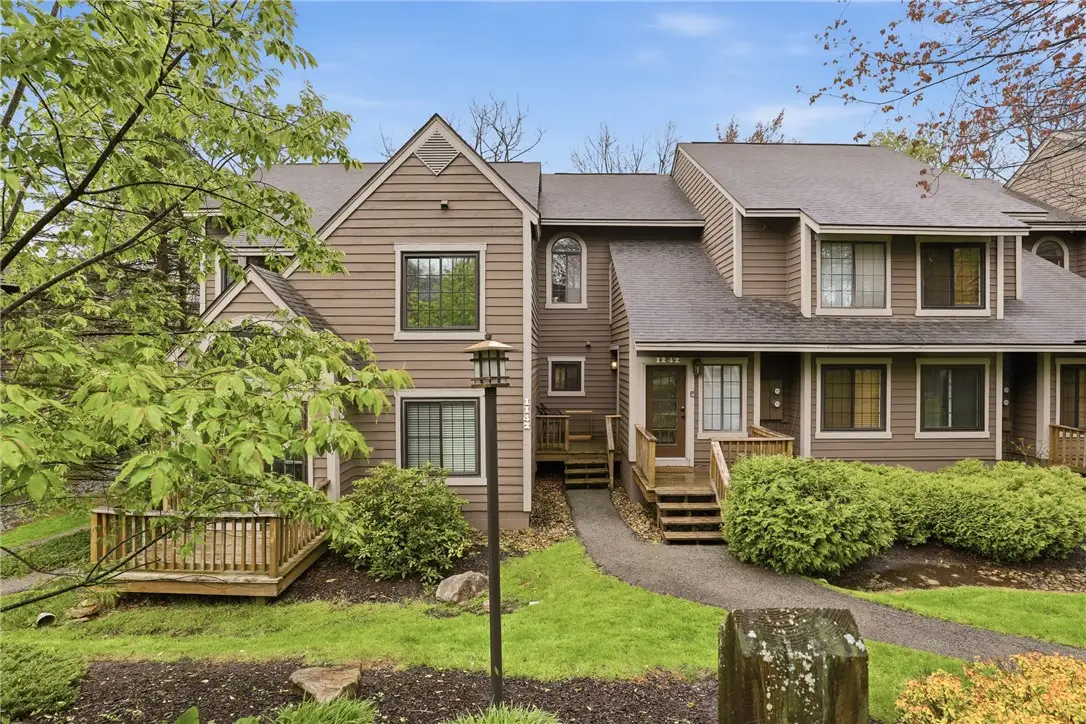 1142 Tanyard Lane, Jefferson, PA 15502 - #1