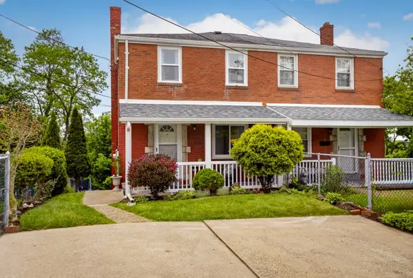 745 Shadycrest Rd, Pittsburgh, PA 15216 - #2