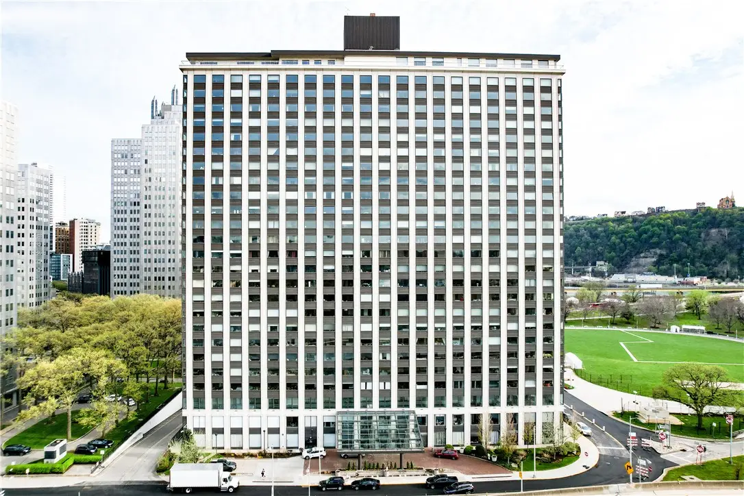 320 Ft. Duquesne Blvd. #24M, Pittsburgh, PA 15222 - #1