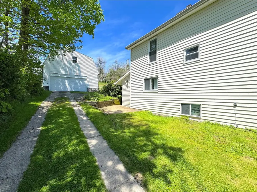 3003 Riverside Dr, Claridge, PA 15623 - #3