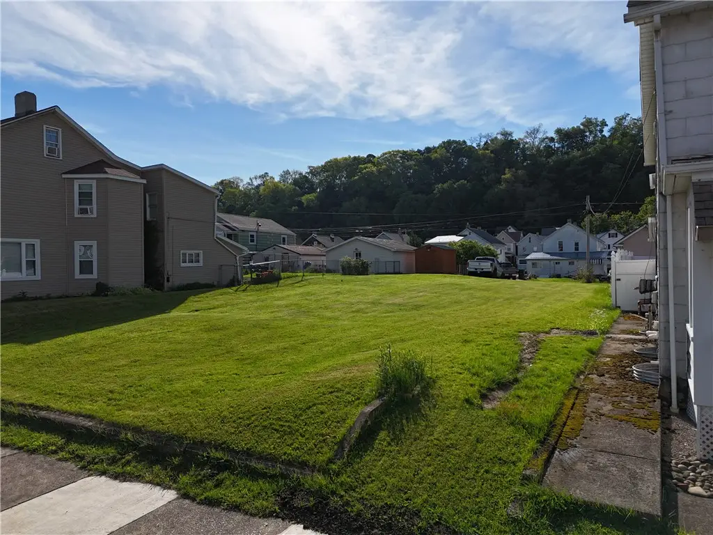 808-810 5th Ave, Ford City, PA 16226 - #1