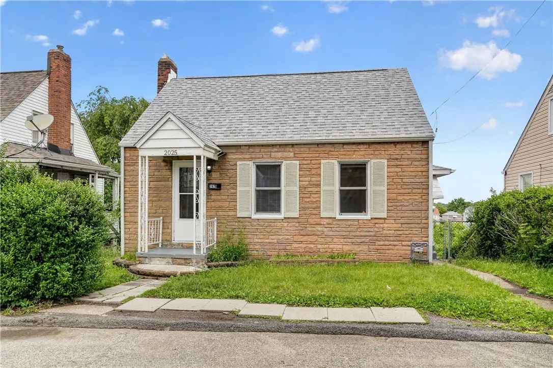 2025 Allison St, McKeesport, PA 15132 - #1