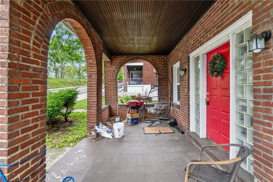 2283 Spokane Ave, Pittsburgh, PA 15210 - #2