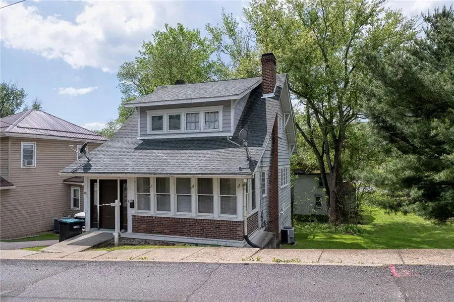 68 Center Ave, Burgettstown, PA 15021 - #3