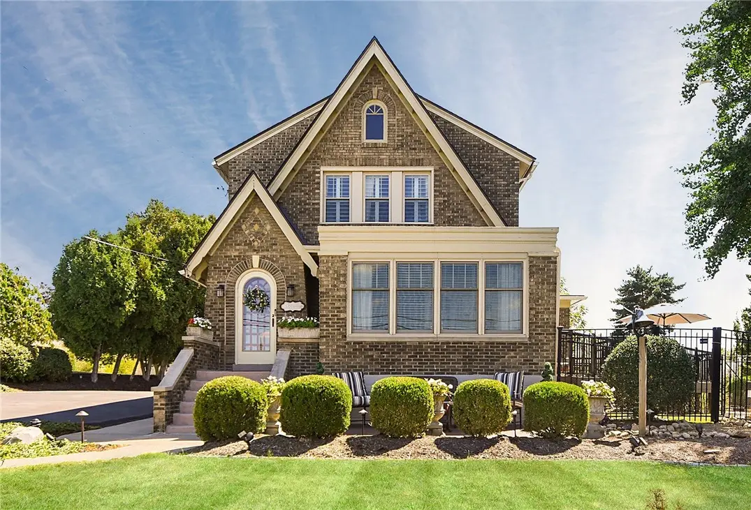 1138 Middle Rd, Glenshaw, PA 15116 - #1