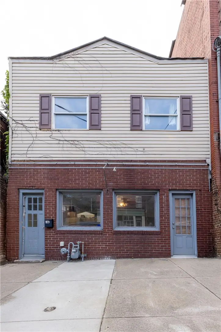 429-431 Cavitt Ave, Trafford, PA 15085 - #1