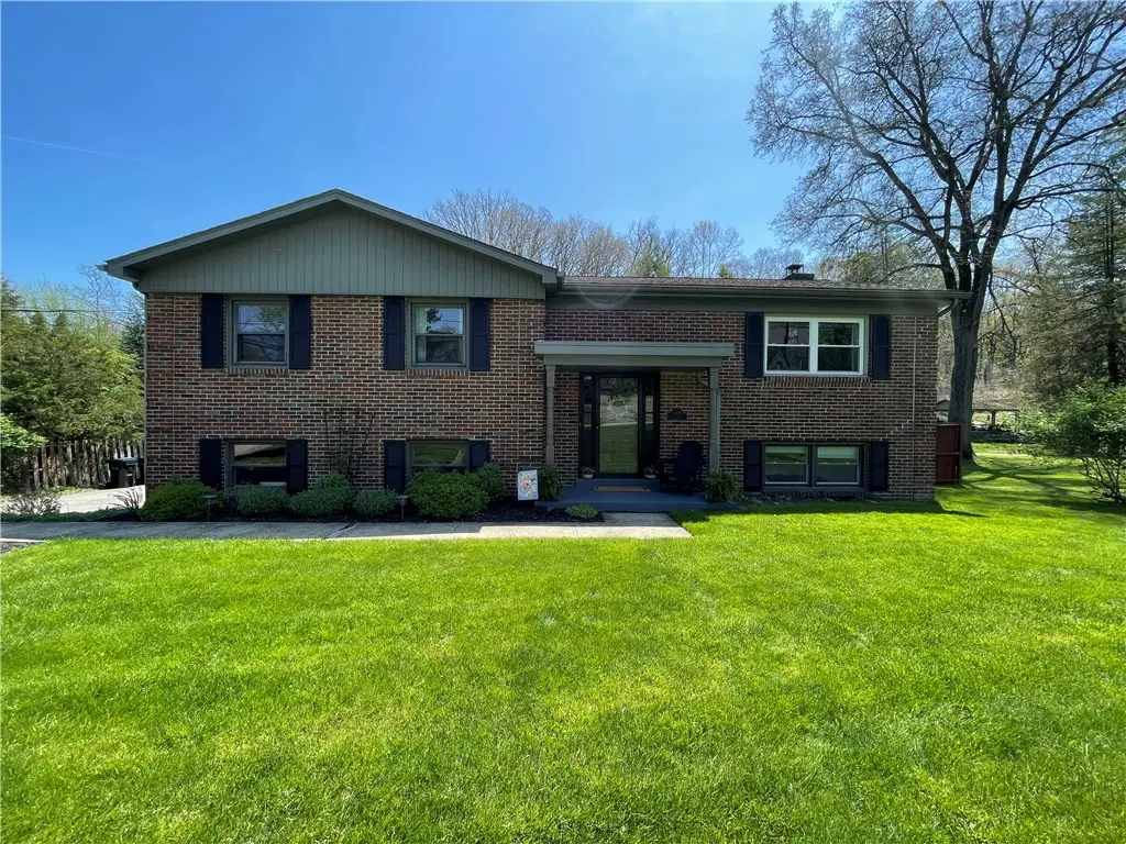 1830 Duncan Ave, Allison Park, PA 15101 - #1
