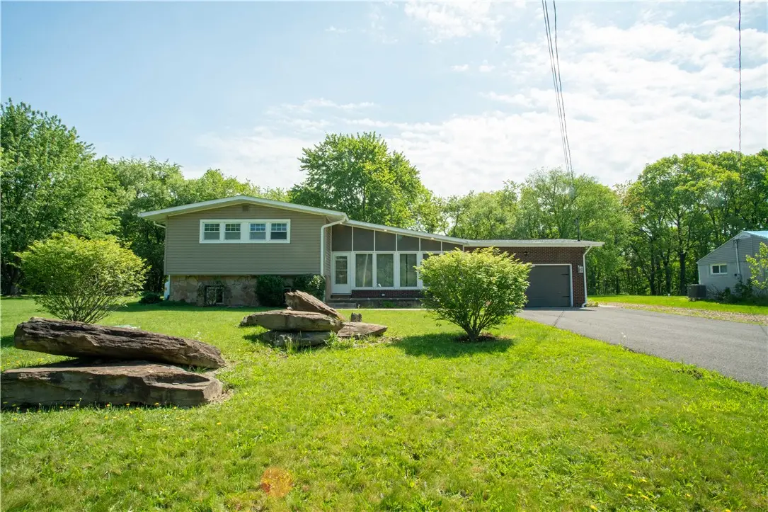 858 Monaca Rd, Monaca, PA 15061 - #1