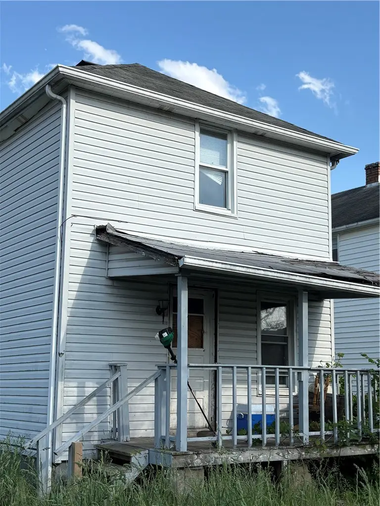 225 Wykes St, Aliquippa, PA 15001 - #2