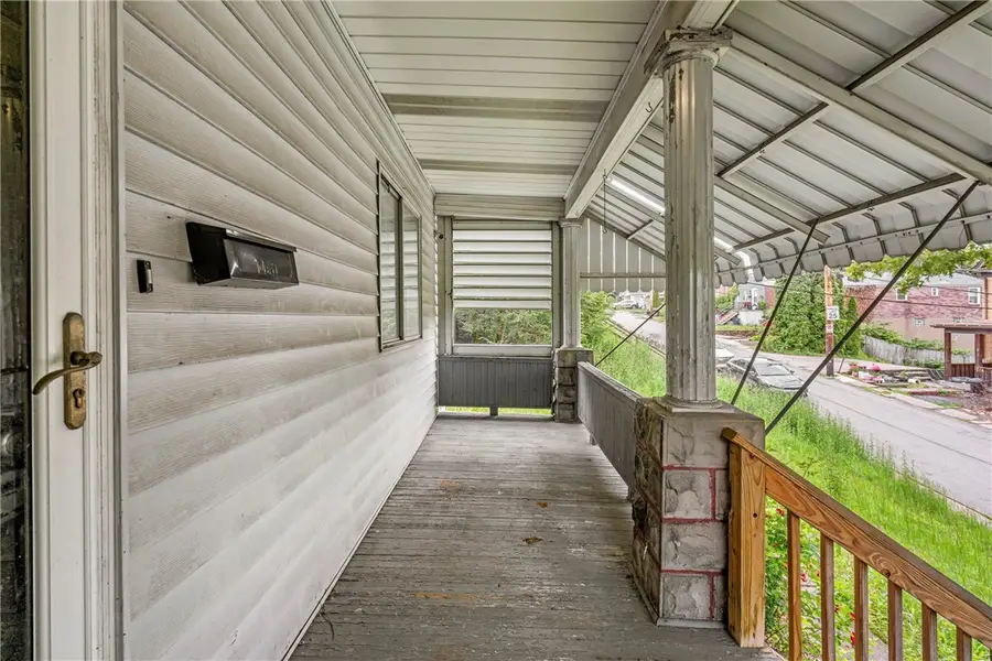 1817 Woodward Ave, Pittsburgh, PA 15226 - #3