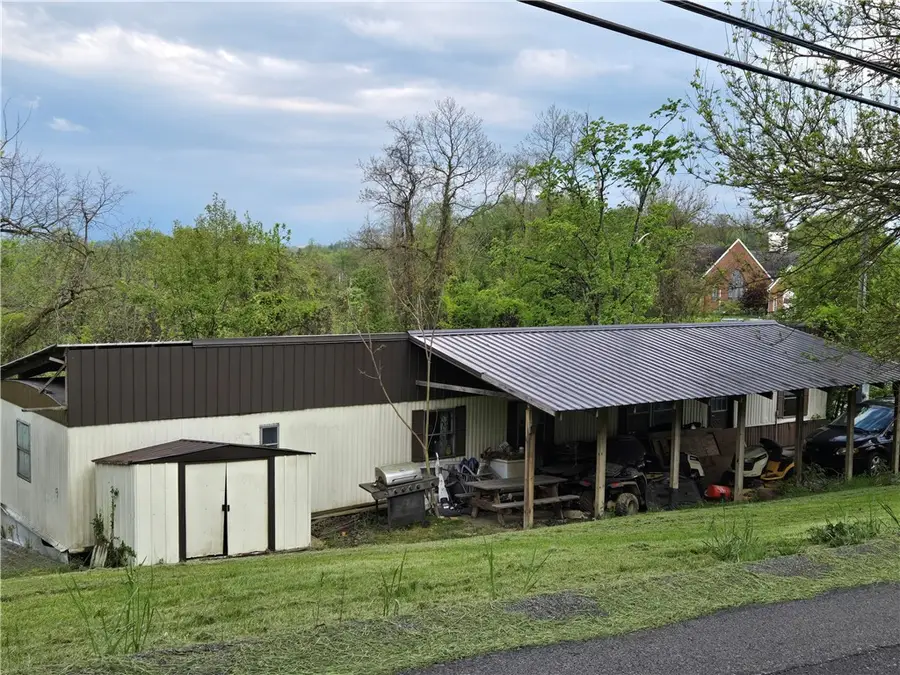 10 Courson Hill Rd, Washington, PA 15301 - #3