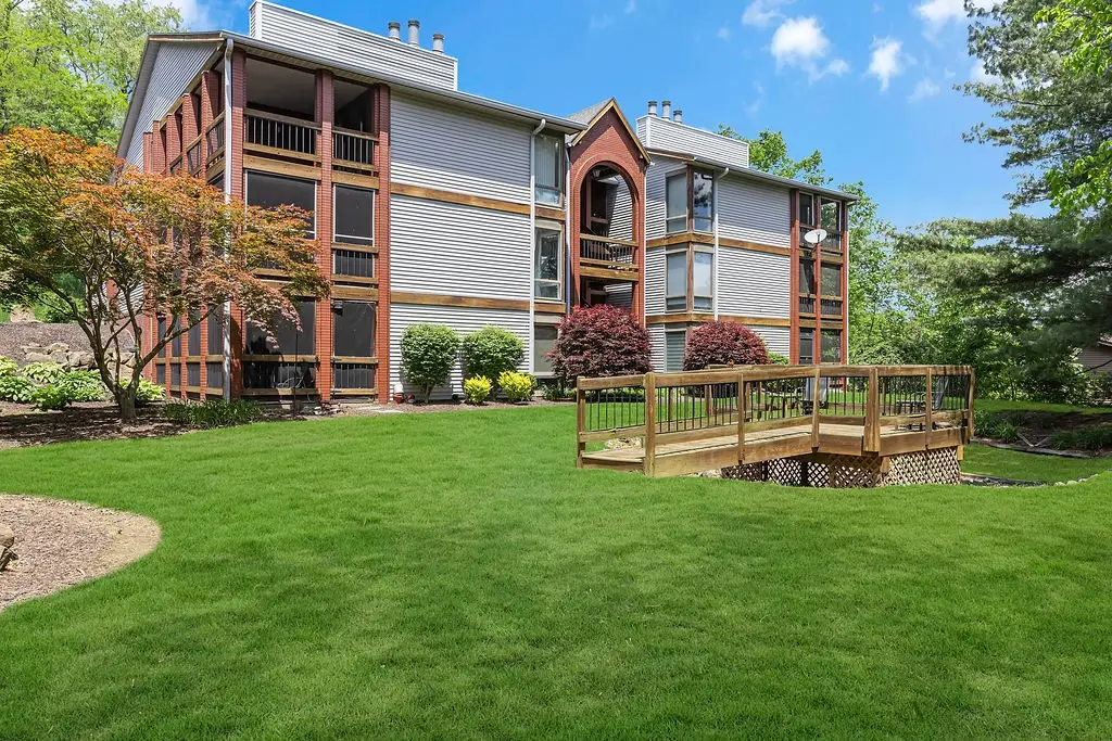 300 6th St #4, Beaver, PA 15009 - #1