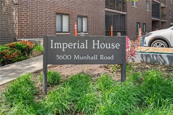 5600 Munhall Rd #606, Pittsburgh, PA 15217