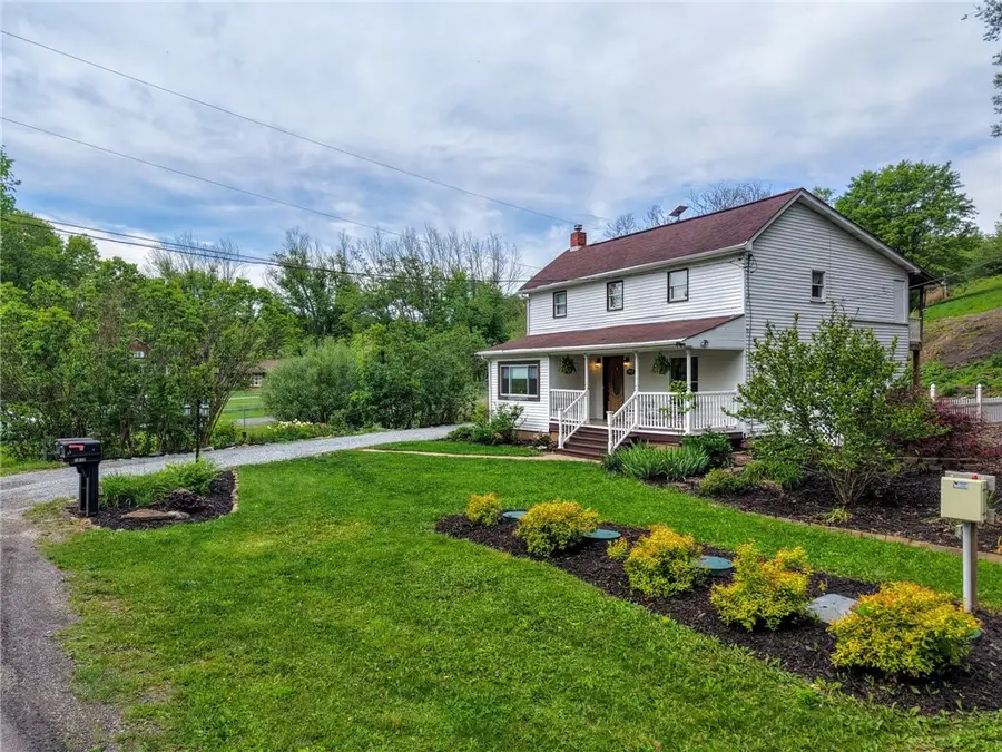 1810 Henderson Ave, Washington, PA 15301 - #2