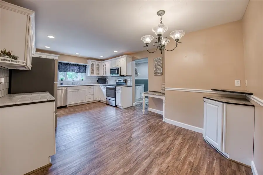 1810 Henderson Ave, Washington, PA 15301 - #3