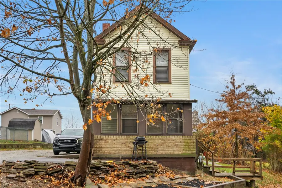 4974 Williamsport Rd, Elizabeth, PA 15037 - #2