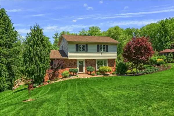 1737 Beaver Grade Rd., Coraopolis, PA 15108