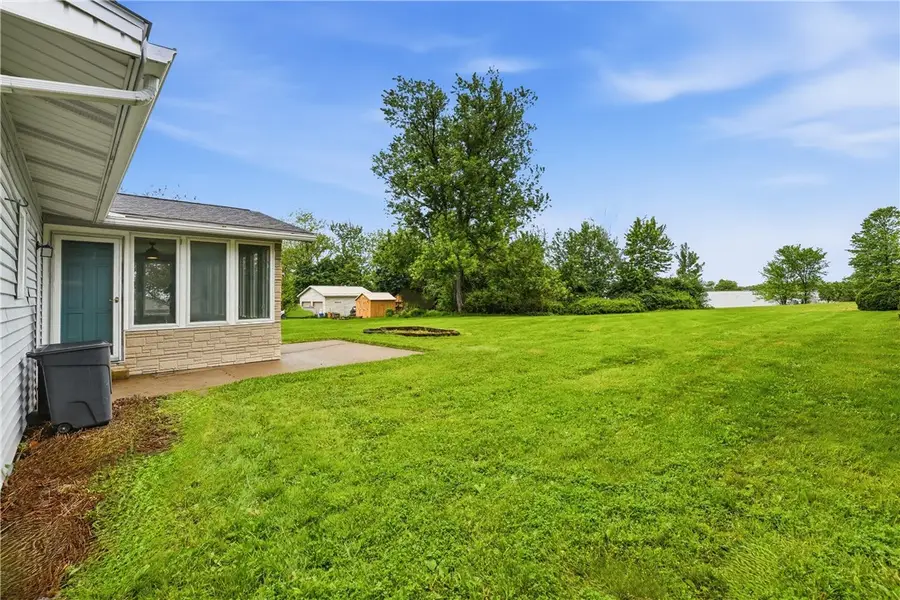 17 Shenango Rd, New Castle, PA 16105 - #2