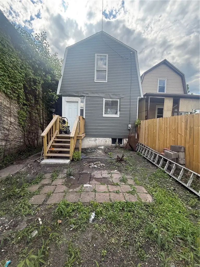 1624 4th Ave, New Kensington, PA 15068 - #3
