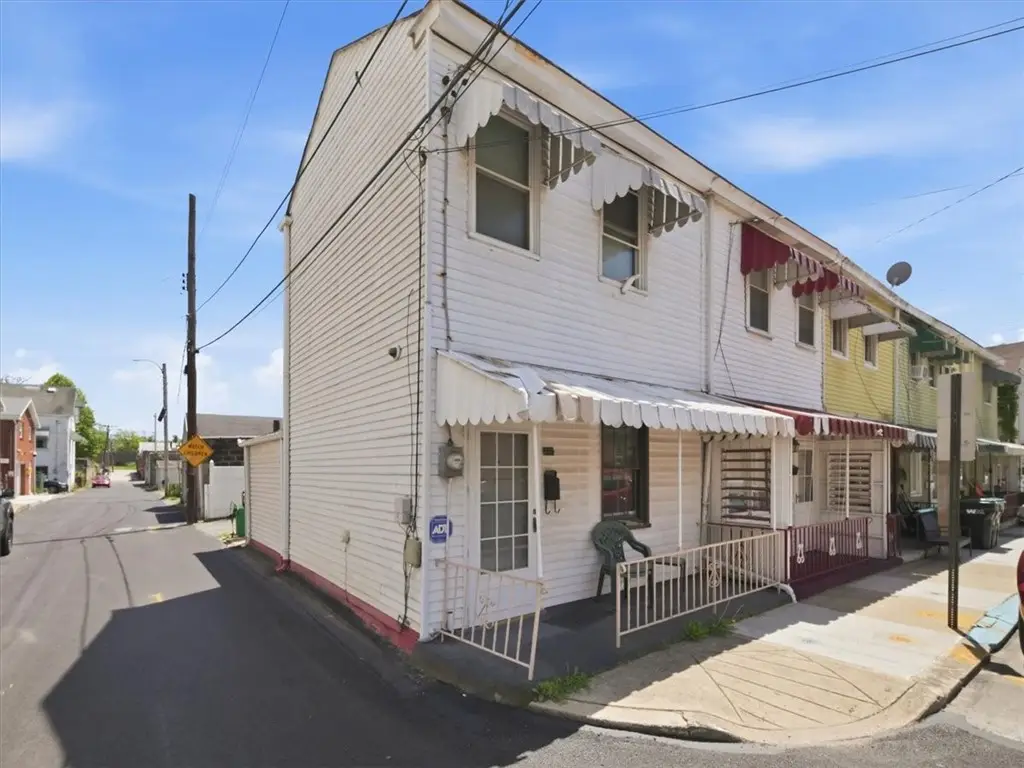 212 Sheridan St, Pittsburgh, PA 15209 - #1