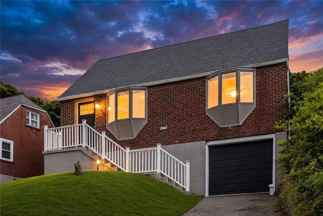 619 5th St, Verona, PA 15147 - #1