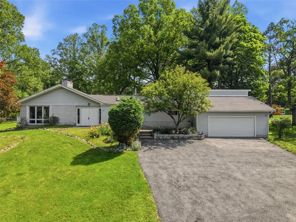 101 Buhlmont Dr, Sewickley, PA 15143 - #1
