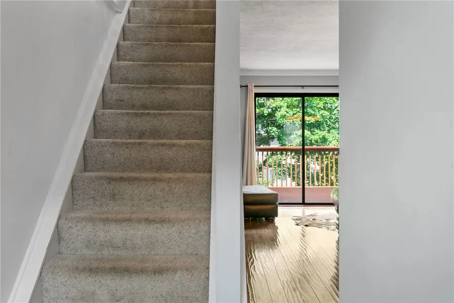 119 Hillvue Dr, Seven Fields, PA 16046 - #3