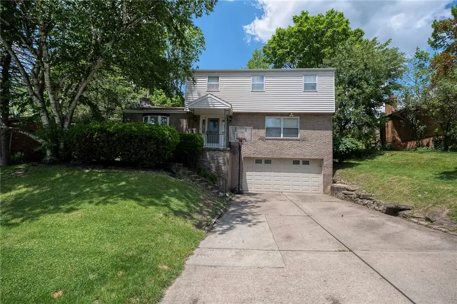 4435 Marywood Dr, Monroeville, PA 15146 - #3