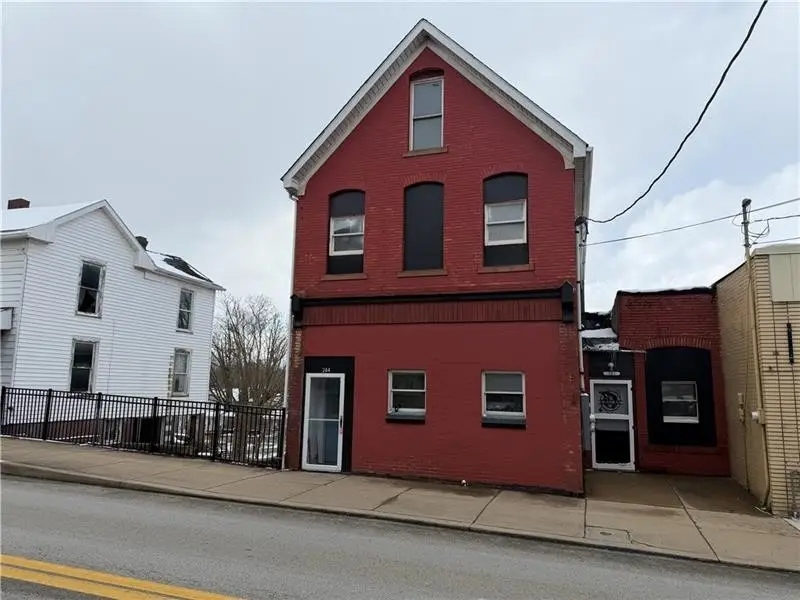 244-246 Brown St, Everson, PA 15631 - #1