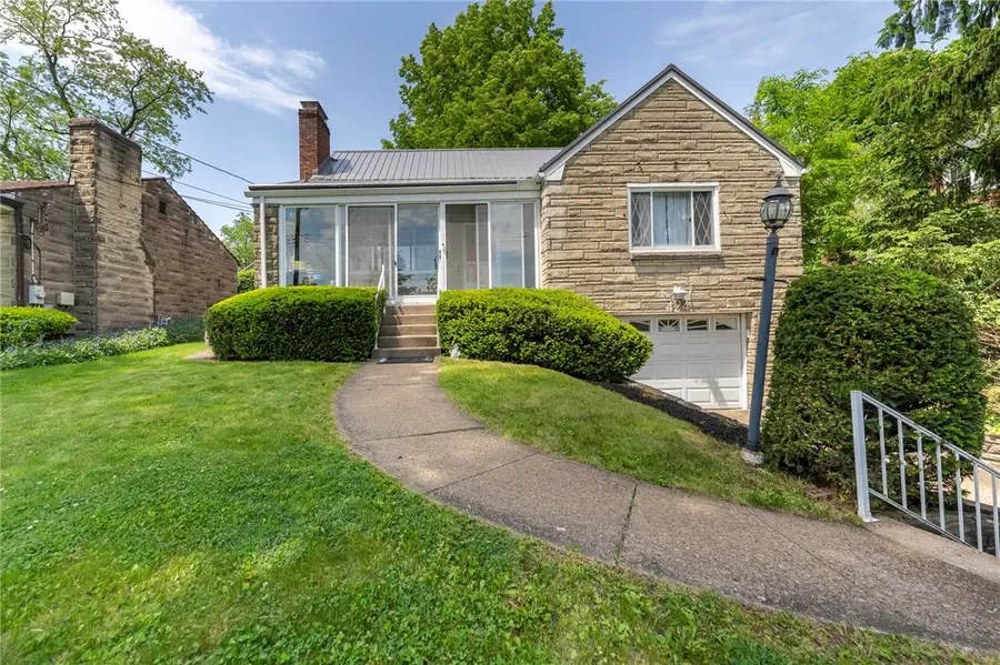 424 Bower Hill Rd., Pittsburgh, PA 15228 - #3