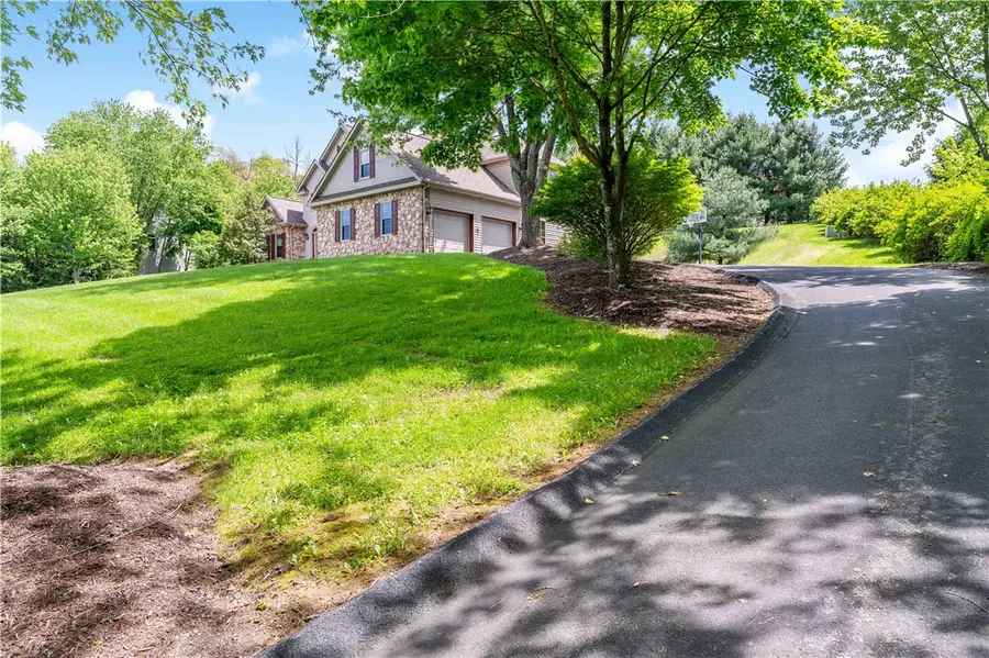 358 W Jefferson Rd, Butler, PA 16002 - #3