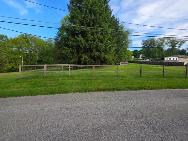20 Jupiter Street, Cecil, PA 15321