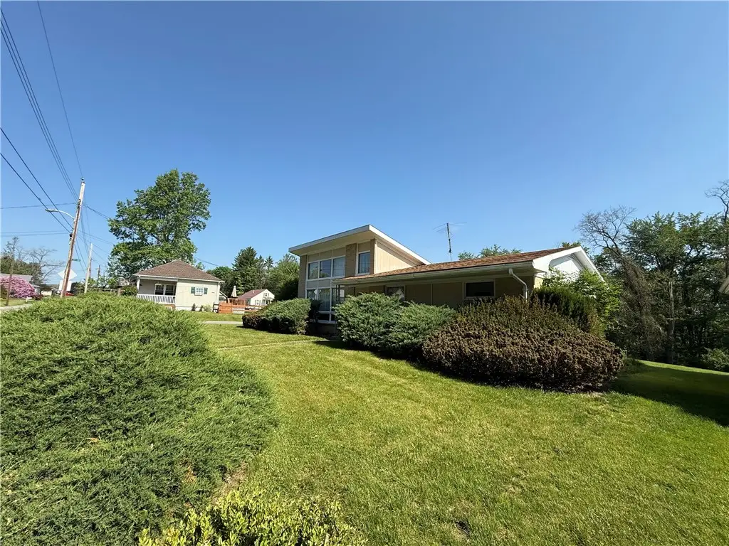 316 Bantel St, Johnstown, PA 15905 - #1